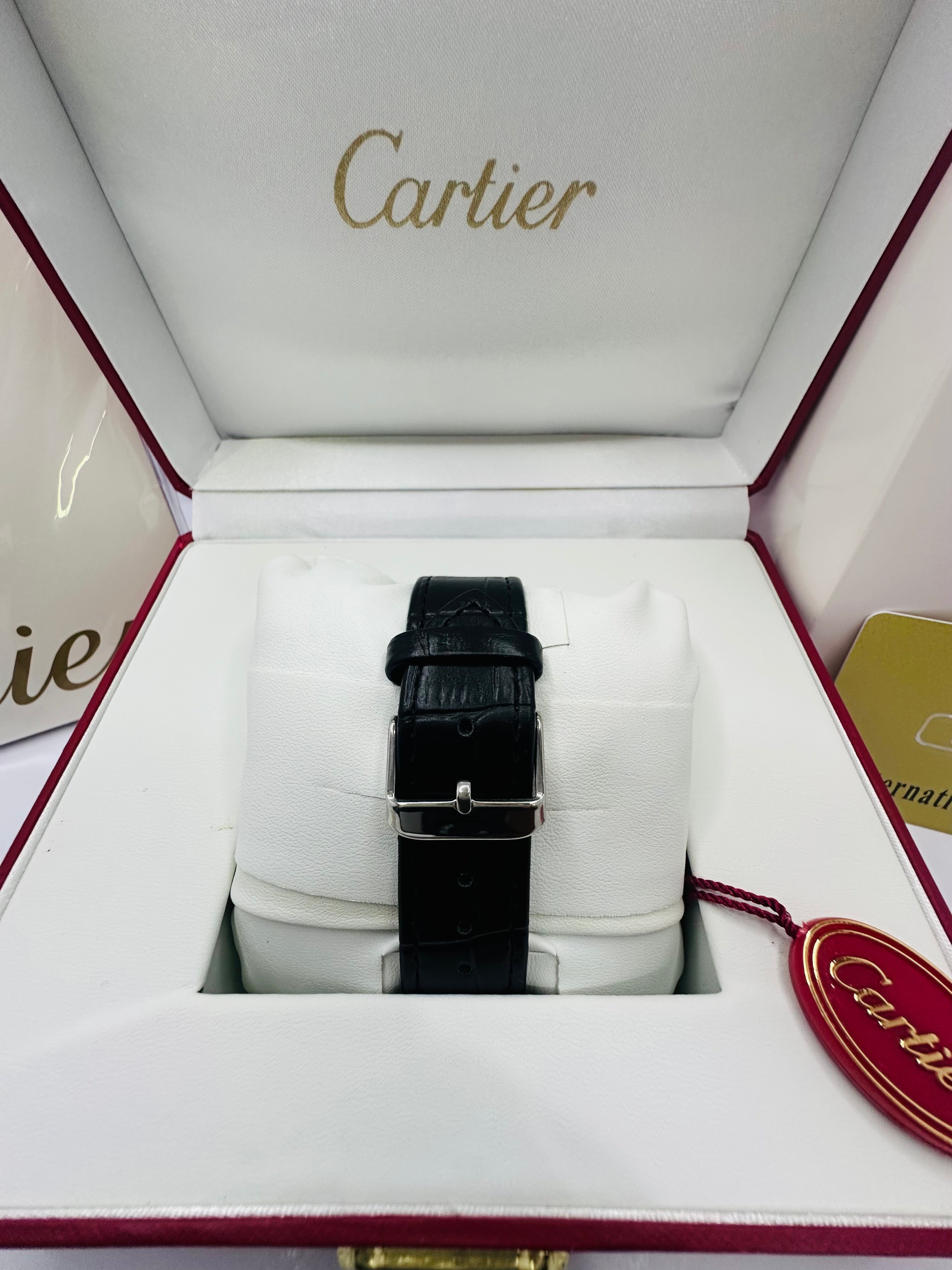 Luxury Square Dial Men’s Watch – Black Dial & Leather Strap (Cartier-Inspired Design)